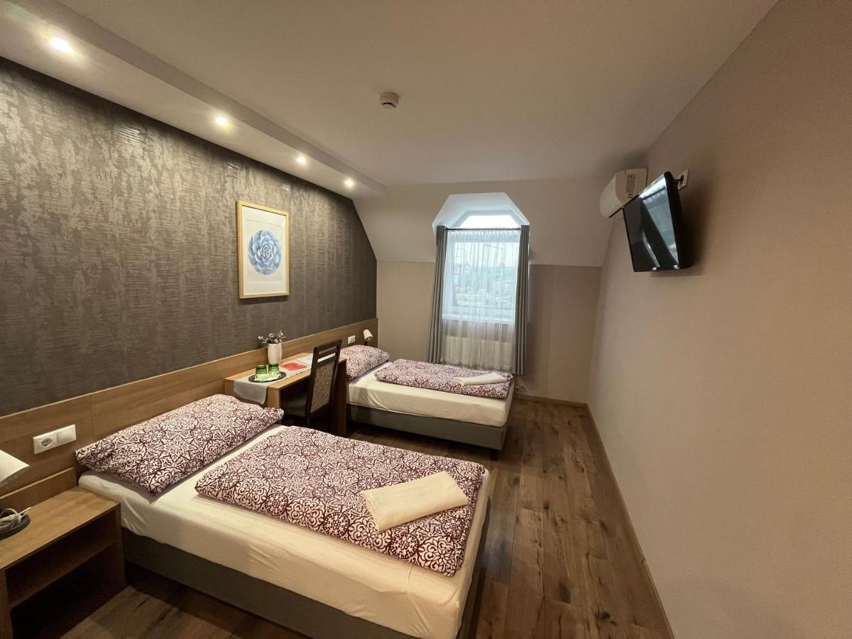 Central Panzio Erd Dış mekan fotoğraf