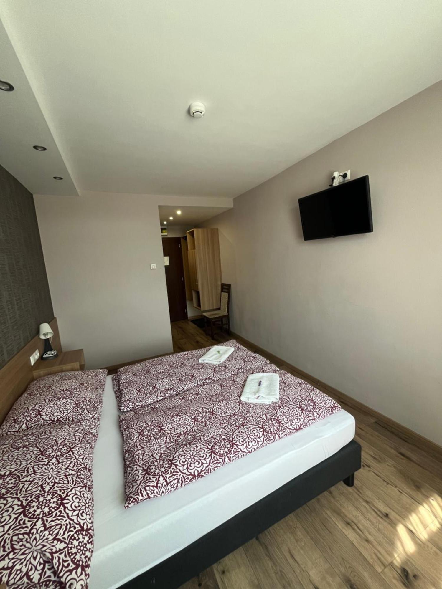 Central Panzio Erd Dış mekan fotoğraf